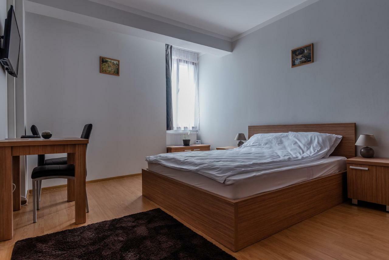 Elis Residence Cluj-Napoca Esterno foto